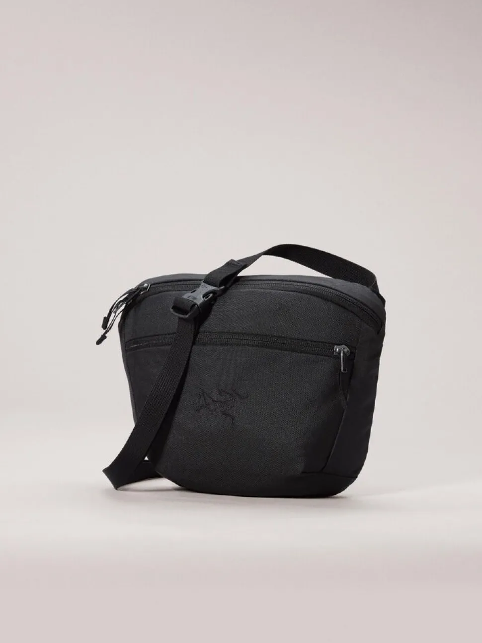 Arcteryx Mantis 2 waist