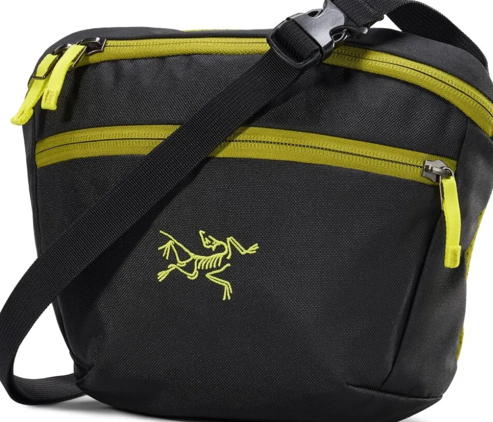 Arcteryx Mantis 2 waist