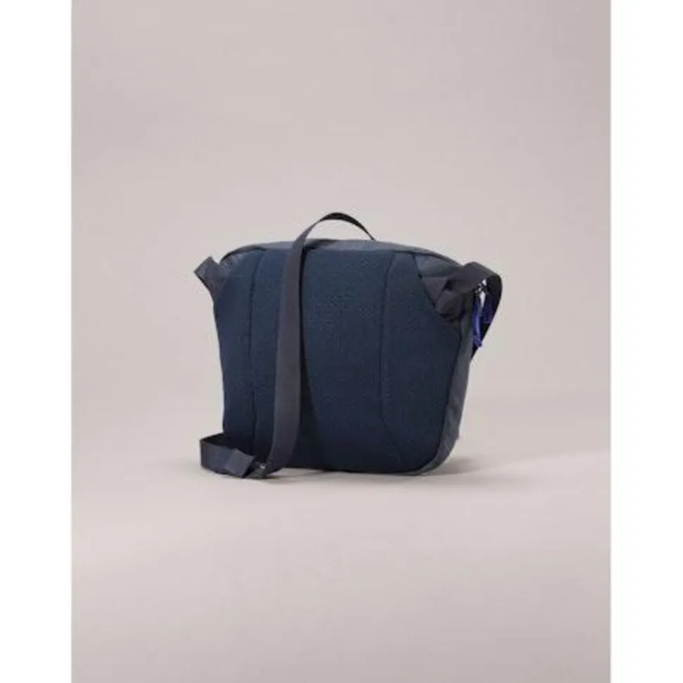 Arcteryx Mantis 2 waist