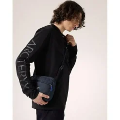 Arcteryx Mantis 2 waist
